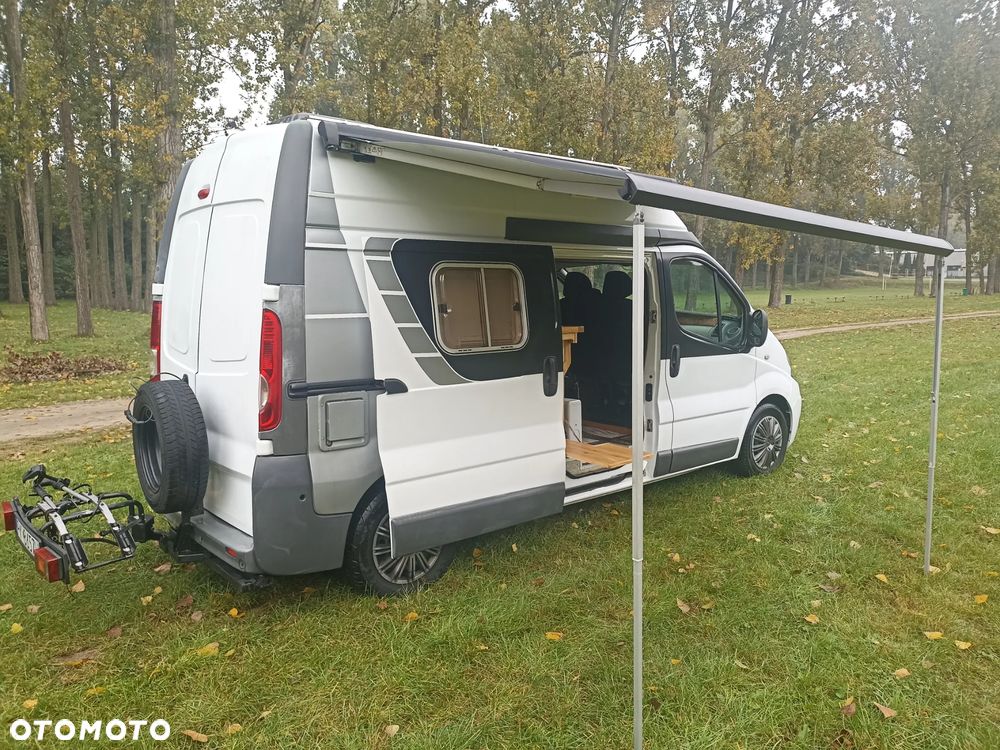 Renault Trafic - 16