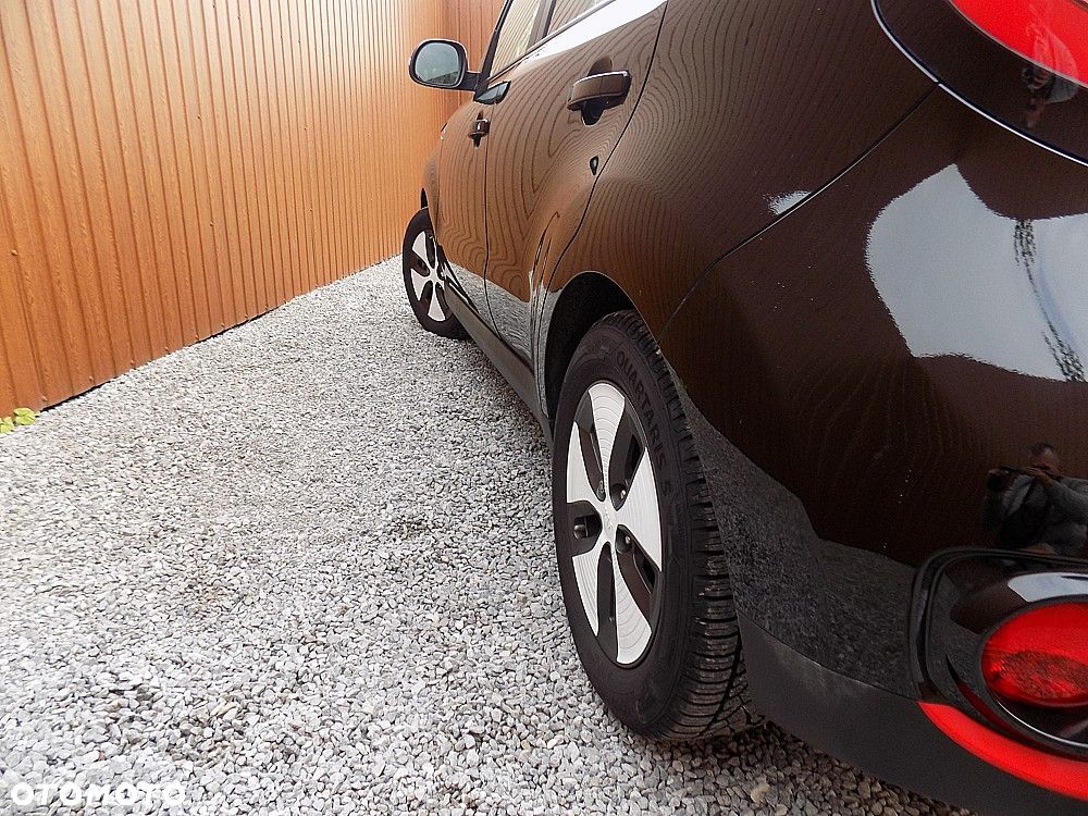 Kia Soul Plug - 35