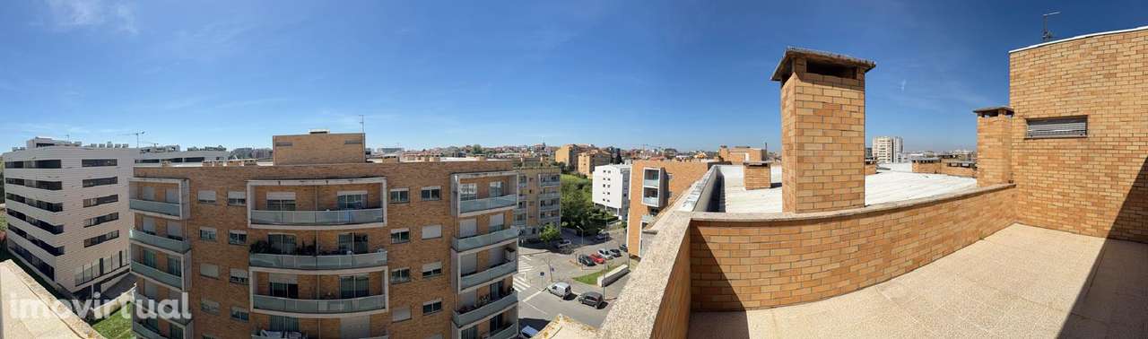T1 com terraço junto á DARTY em Gaia - Grande imagem: 4/19