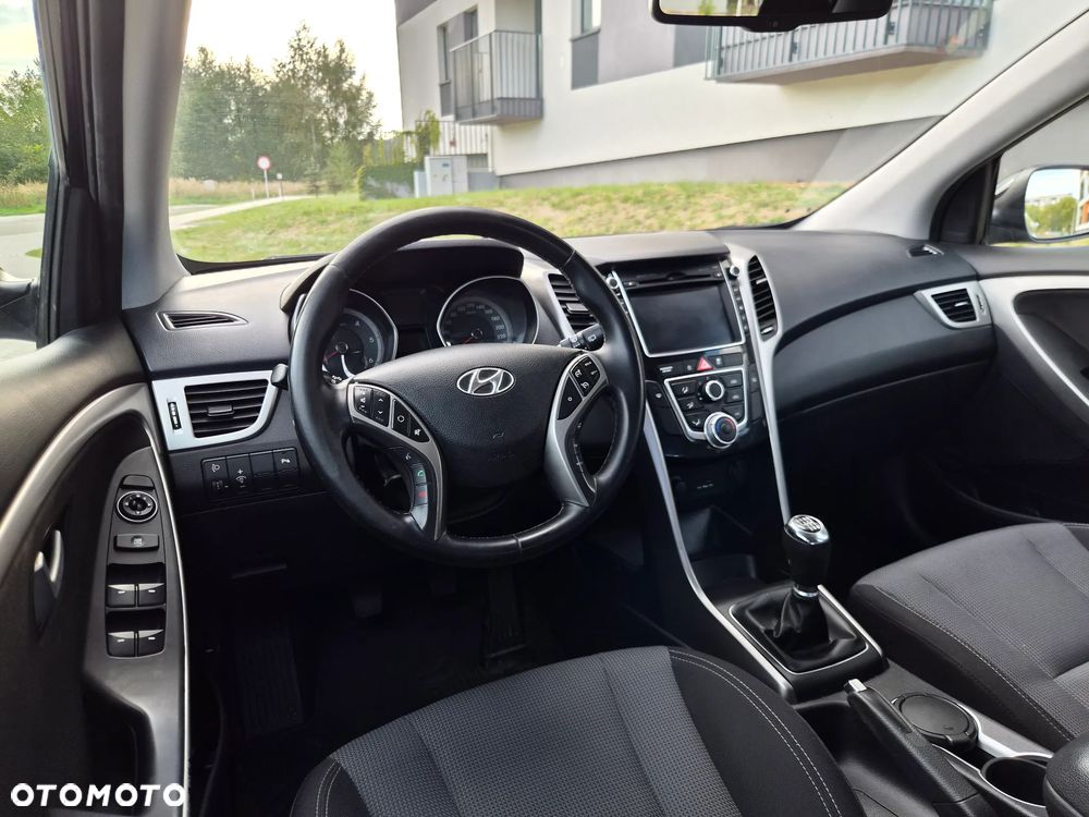 Hyundai i30 - 28