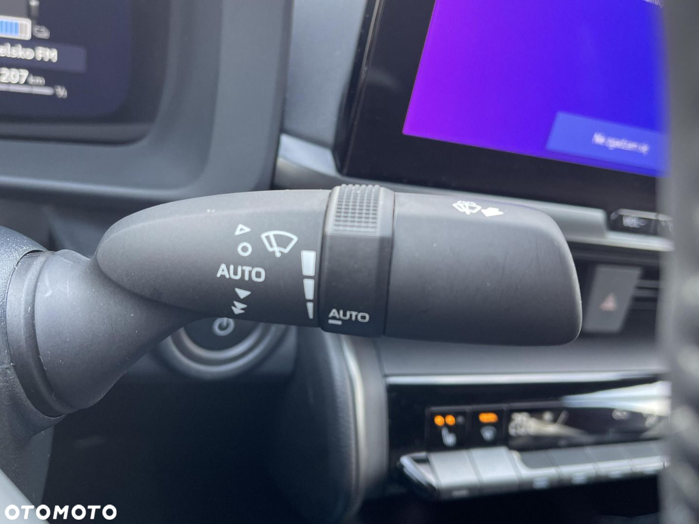 Toyota C-HR - 15