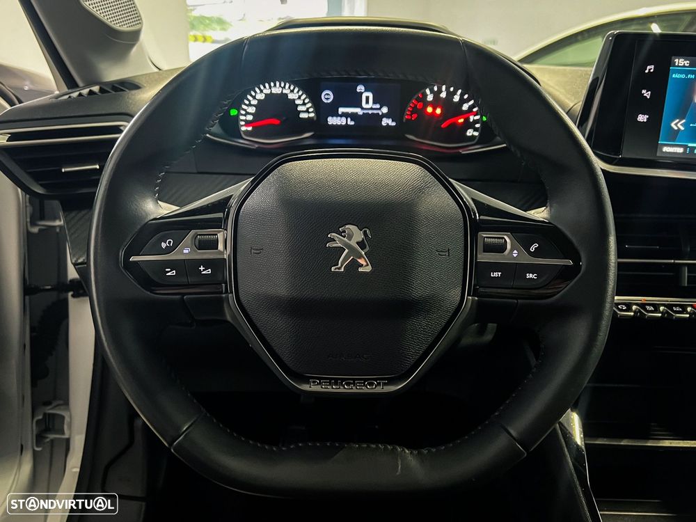 Peugeot 208 1.2 PureTech Active - 12
