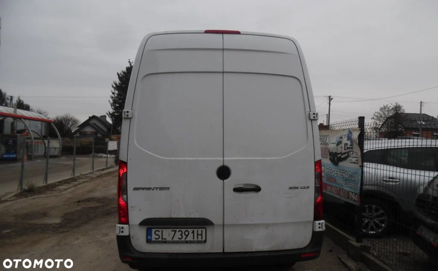 Mercedes-Benz Sprinter - 21