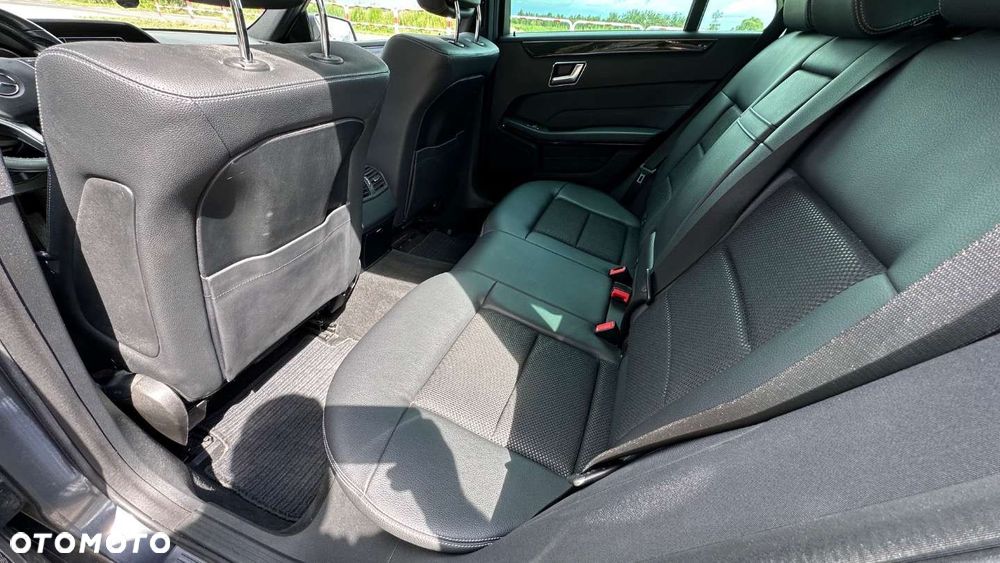 Mercedes-Benz Klasa E - 39