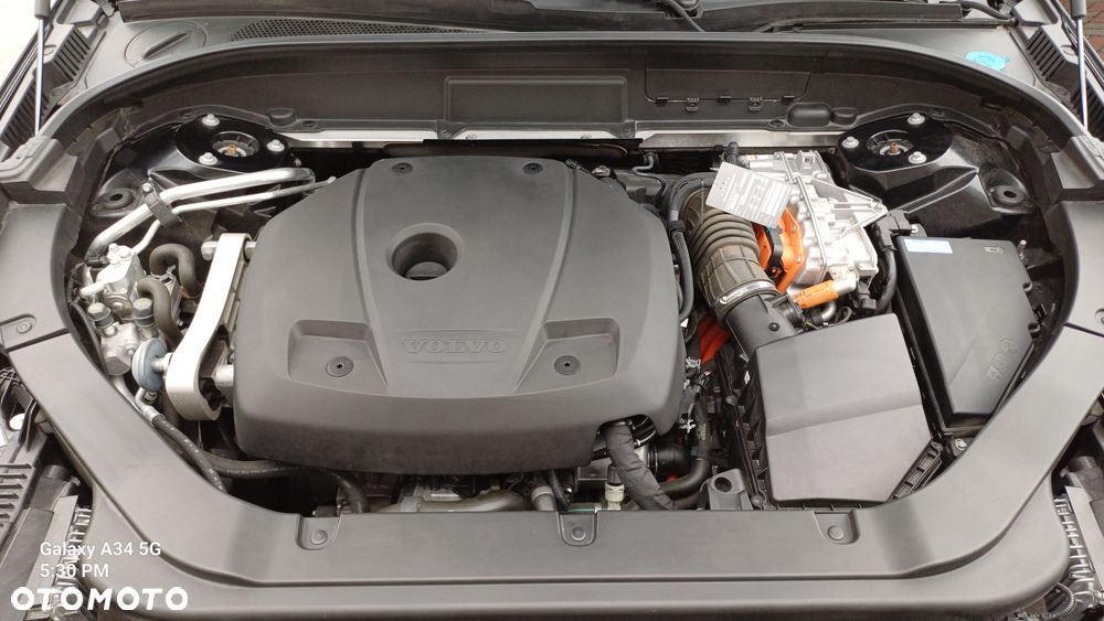 Volvo XC 60 T6 AWD Geartronic RDesign - 14