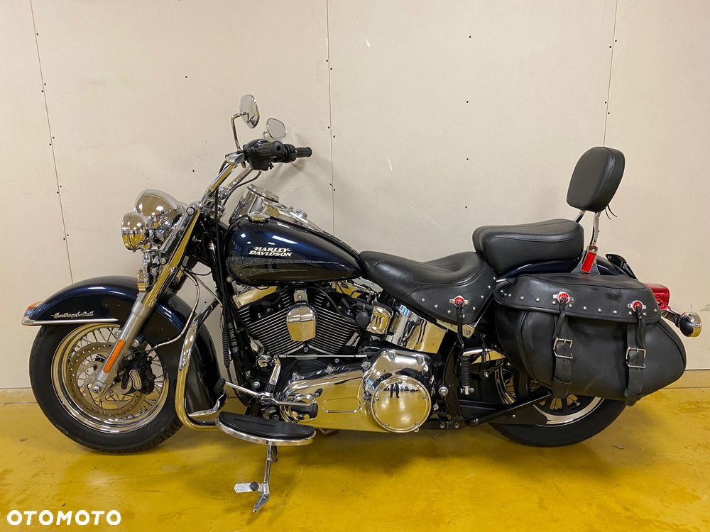 Harley-Davidson Softail Heritage Classic - 4