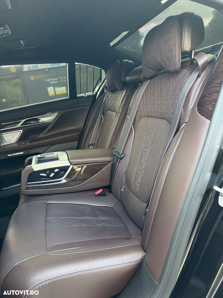 BMW Seria 7 750Ld xDrive - 14