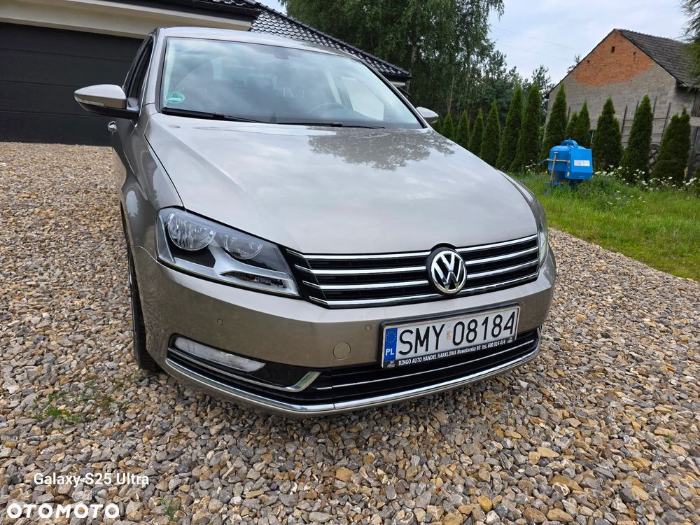 Volkswagen Passat 1.8 TSI Highline DSG - 2