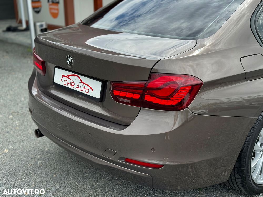 BMW Seria 3 318d Modern Line - 19