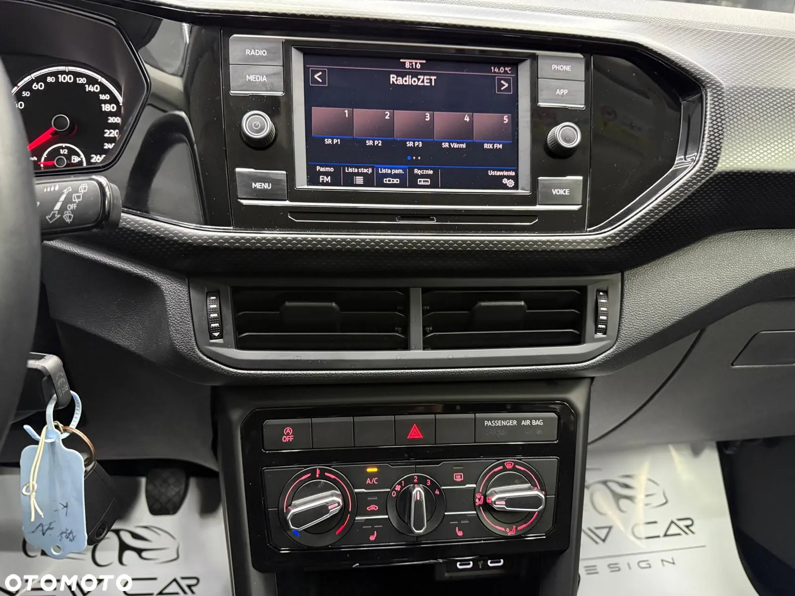 Volkswagen T-Cross 1.6 TDI SCR Life - 19