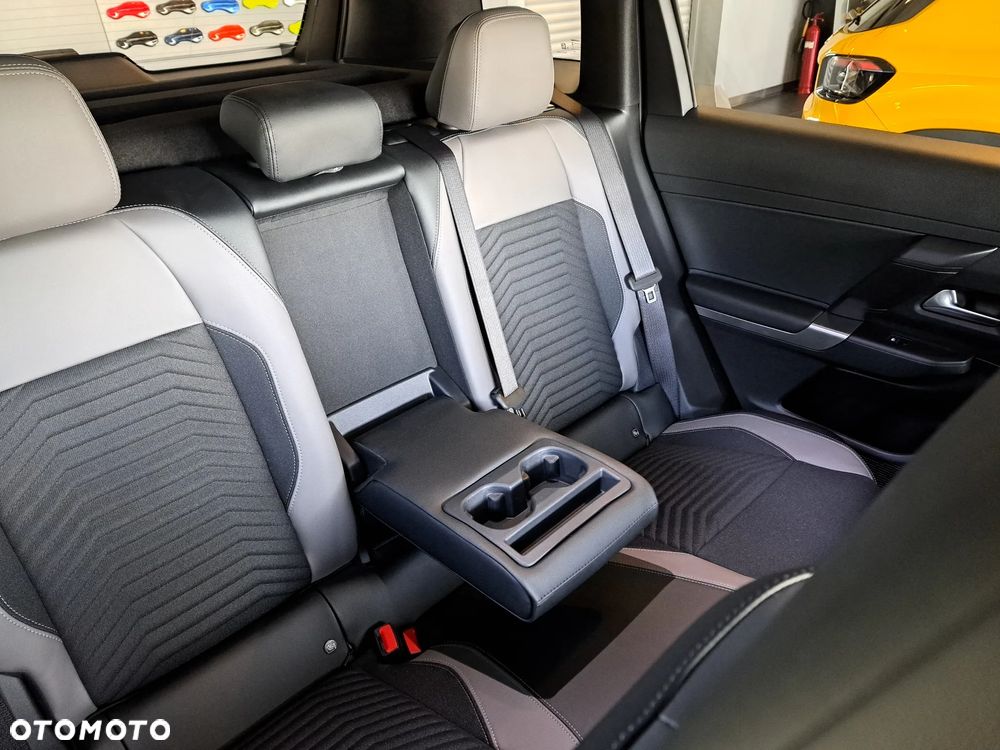 Jeep Compass 1.2 T3 mHEV First Edition FWD DCT - 14