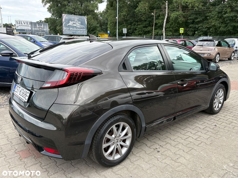 Honda Civic 1.4 i-VTEC Elegance - 3