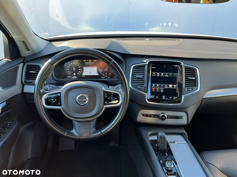 Volvo XC 90 - 17