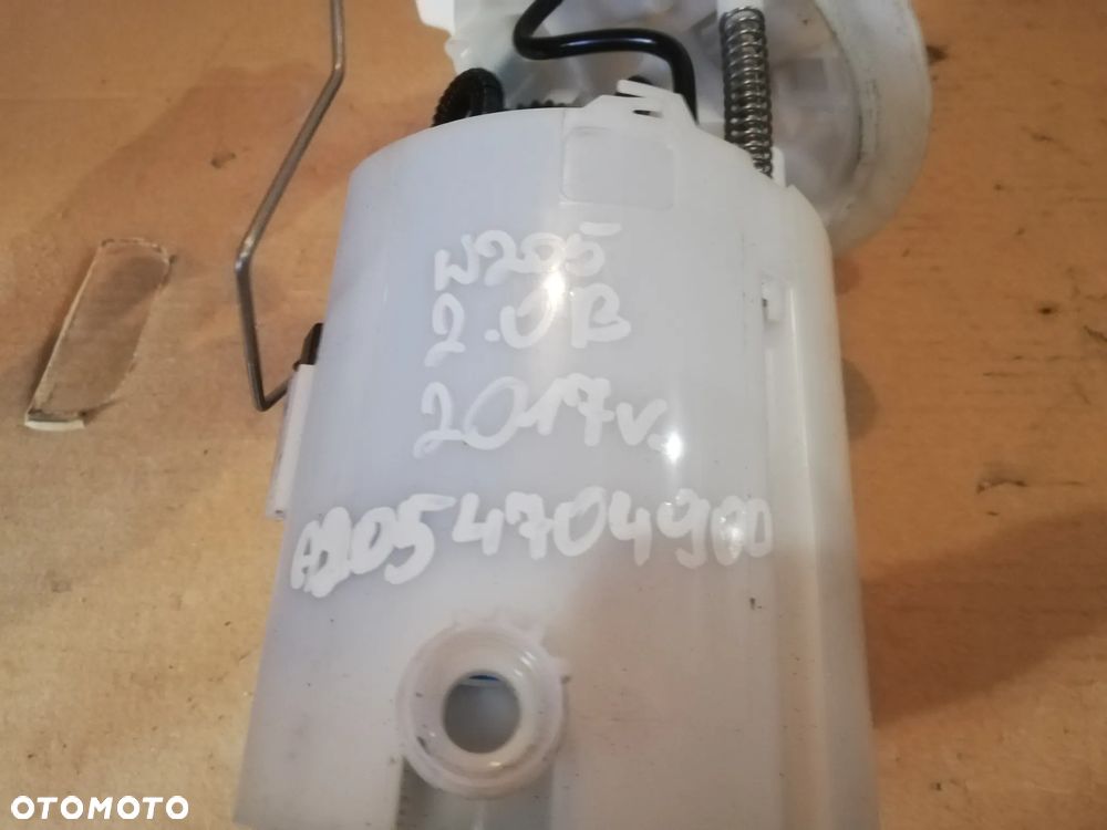 pompa paliwa MERCEDES C-KLASA 2.0 W205 A2054704900 - 2