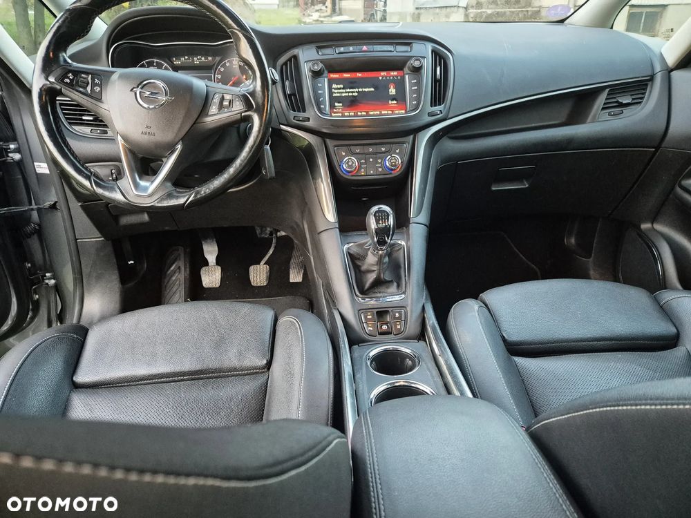 Opel Zafira 1.4 Turbo Edition - 18