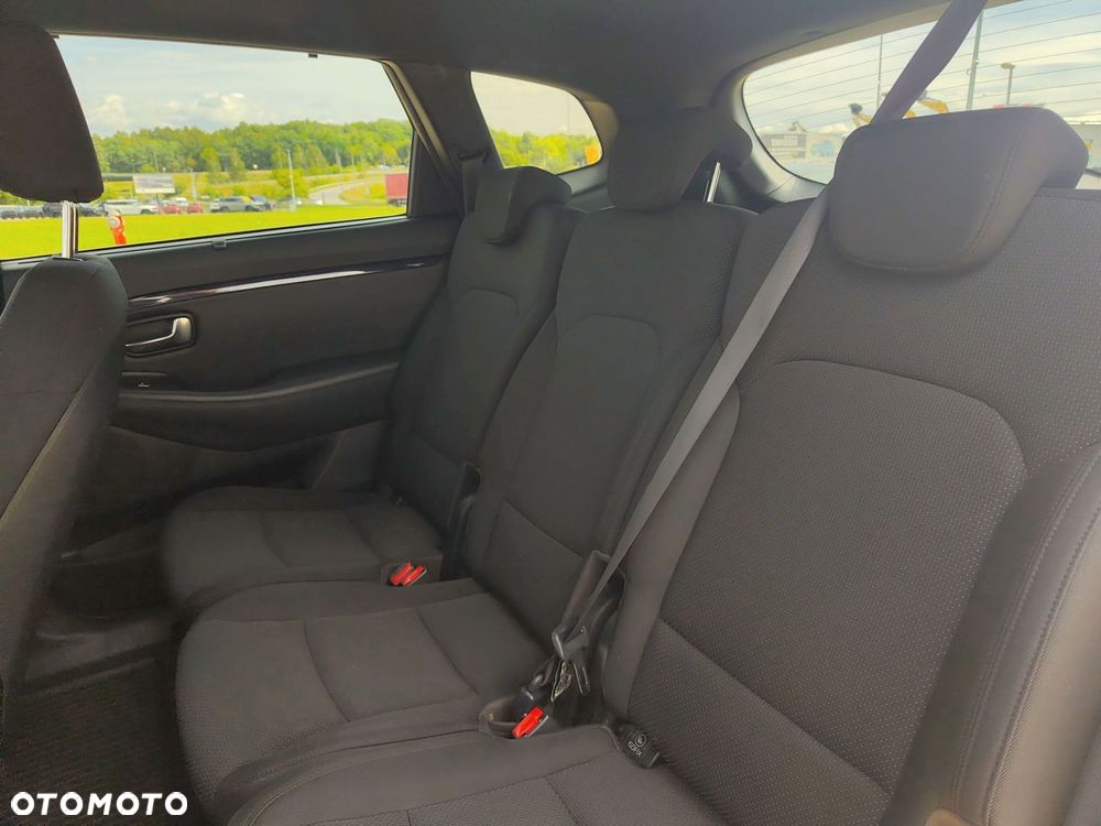 Kia Carens 1.7 CRDi L - 17