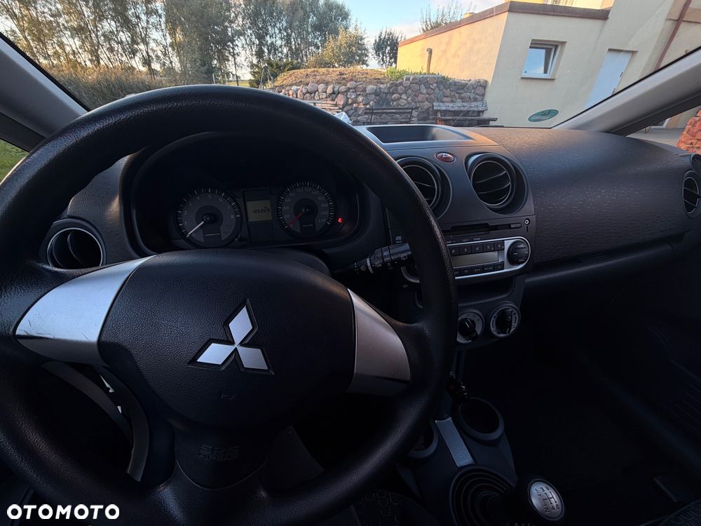 Mitsubishi Colt 1.1 Inform EU5 - 8
