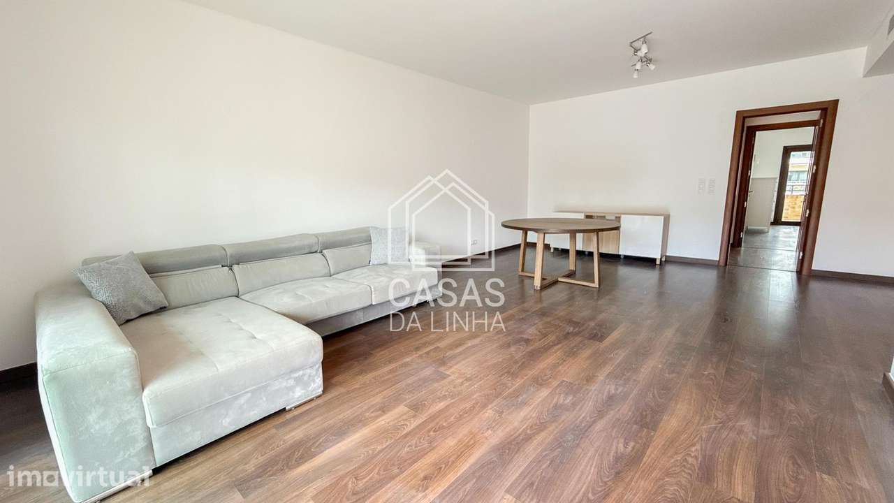 Apartamento T2 em Condomínio Privado com Pisinca - Grande imagem: 3/28
