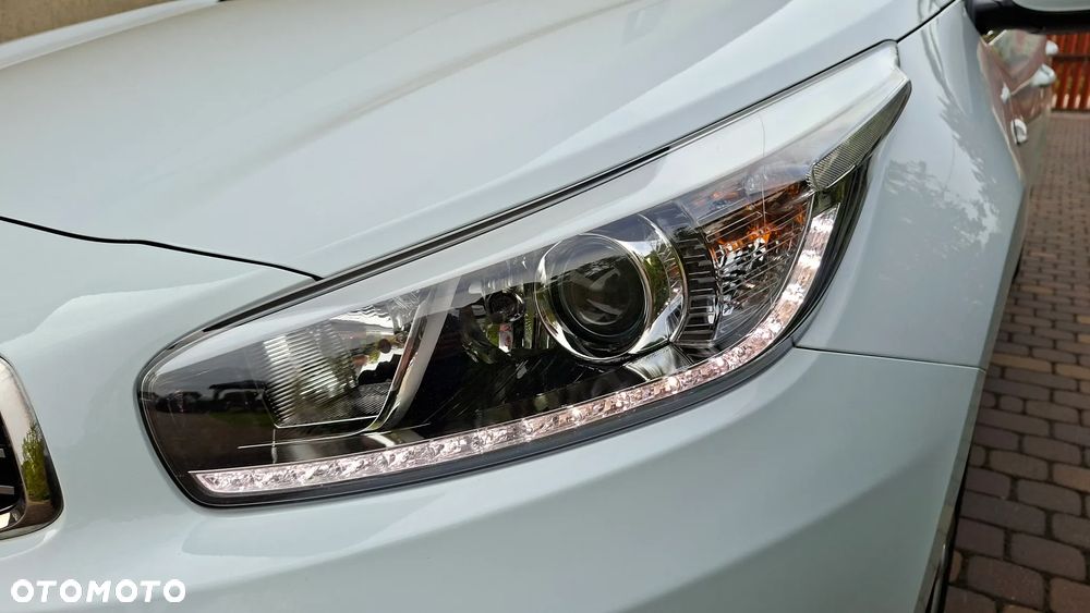 Kia Ceed 1.6 CRDi 136 ISG Dream-Team Edition - 3