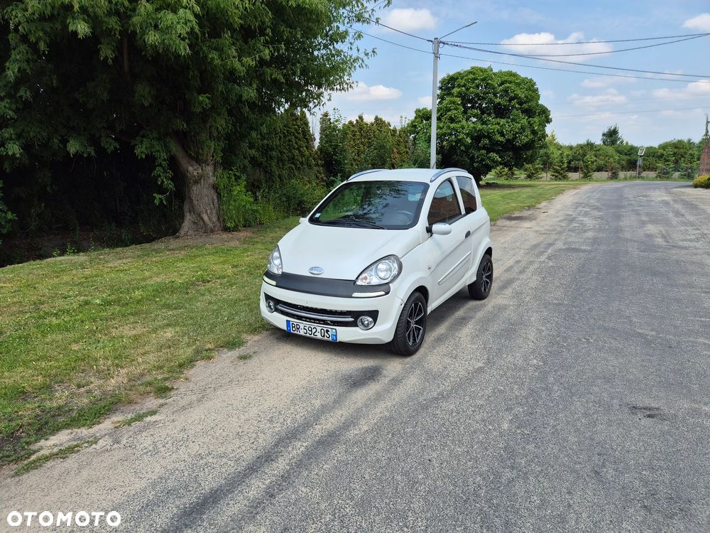 Microcar M.GO - 12