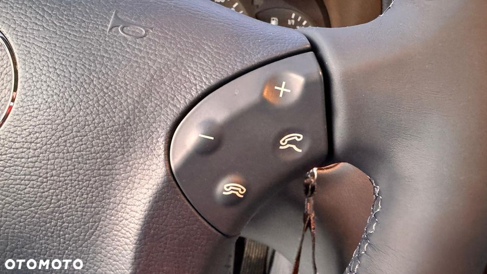 Mercedes-Benz Klasa C - 16