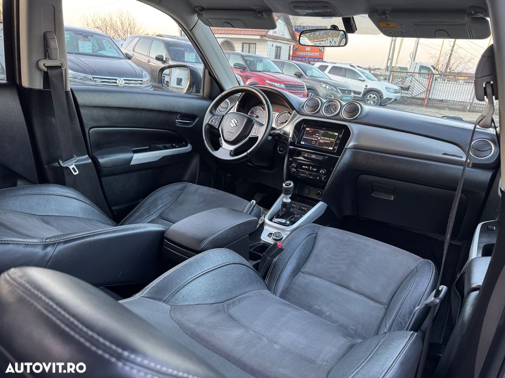 Suzuki Vitara 1.6 DDIS 4X4 Luxus - 26