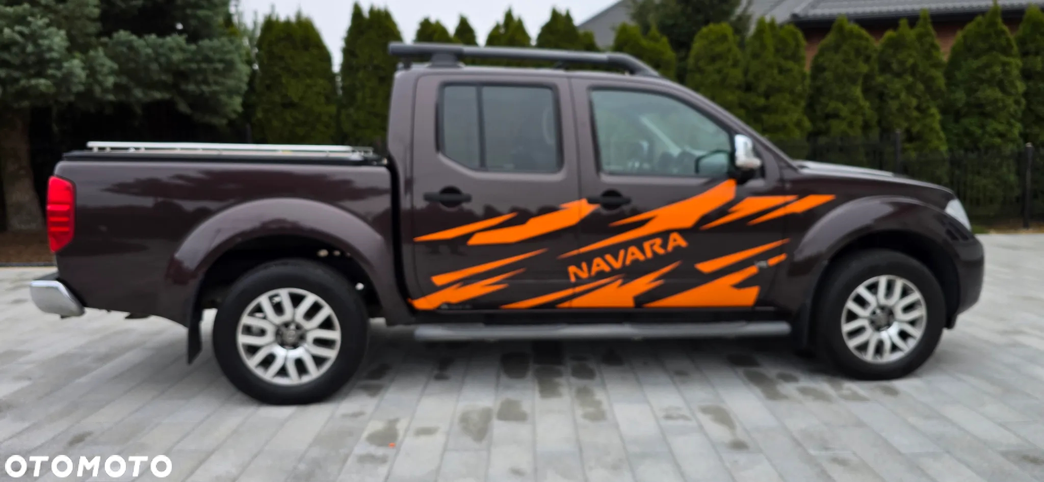 Nissan Navara 3.0 D V6 Platinum Long EU5 - 2