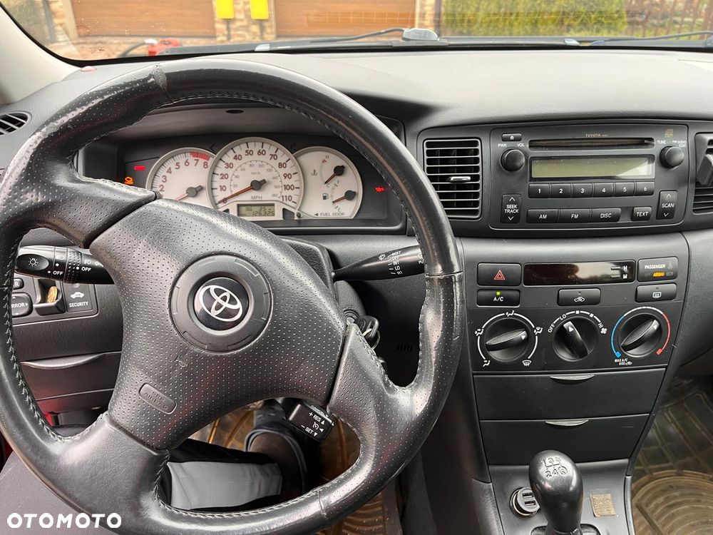 Toyota Corolla 1.8 CE - 5