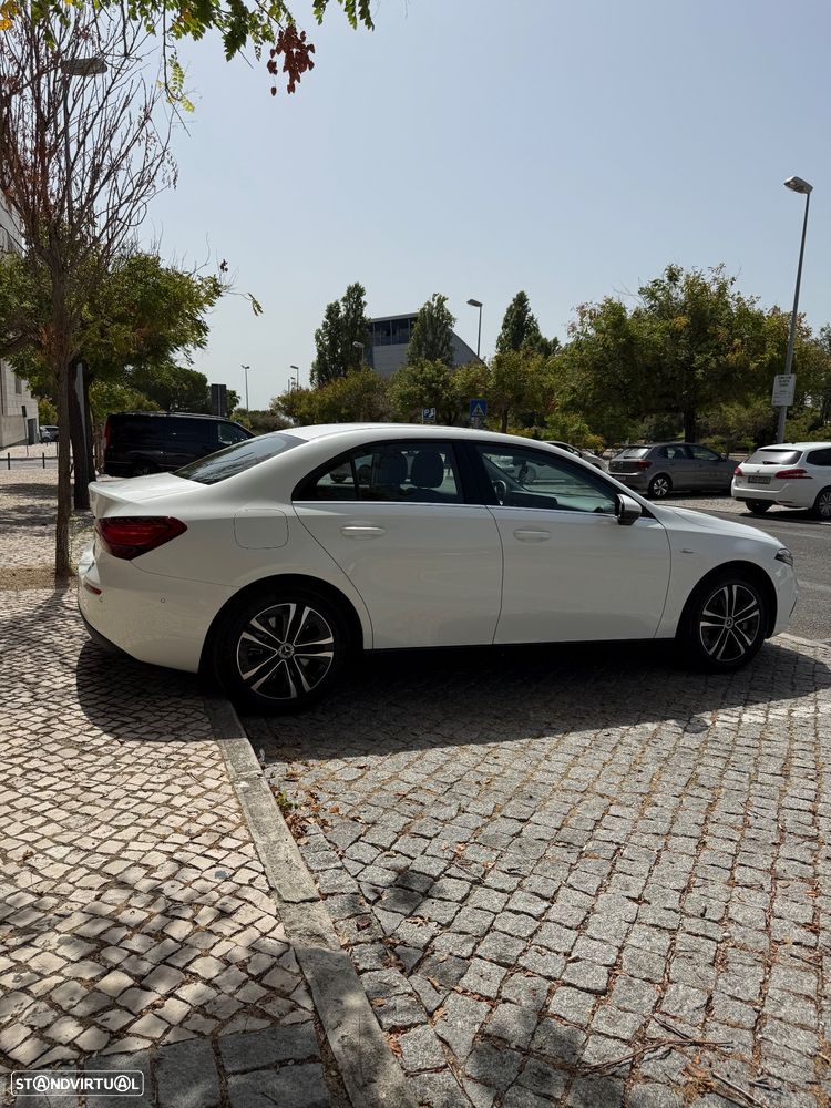 Mercedes-Benz A 250 Limousine e - 5