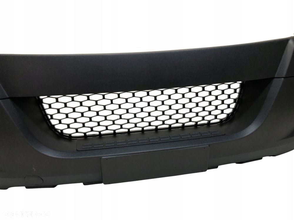 Iveco Daily 2006-2011 przed liftem Zderzak przedni czarna tekstura - 5