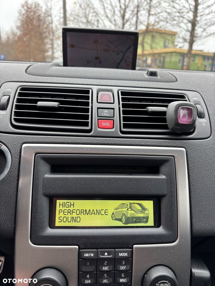 Volvo C30 T5 Momentum - 6