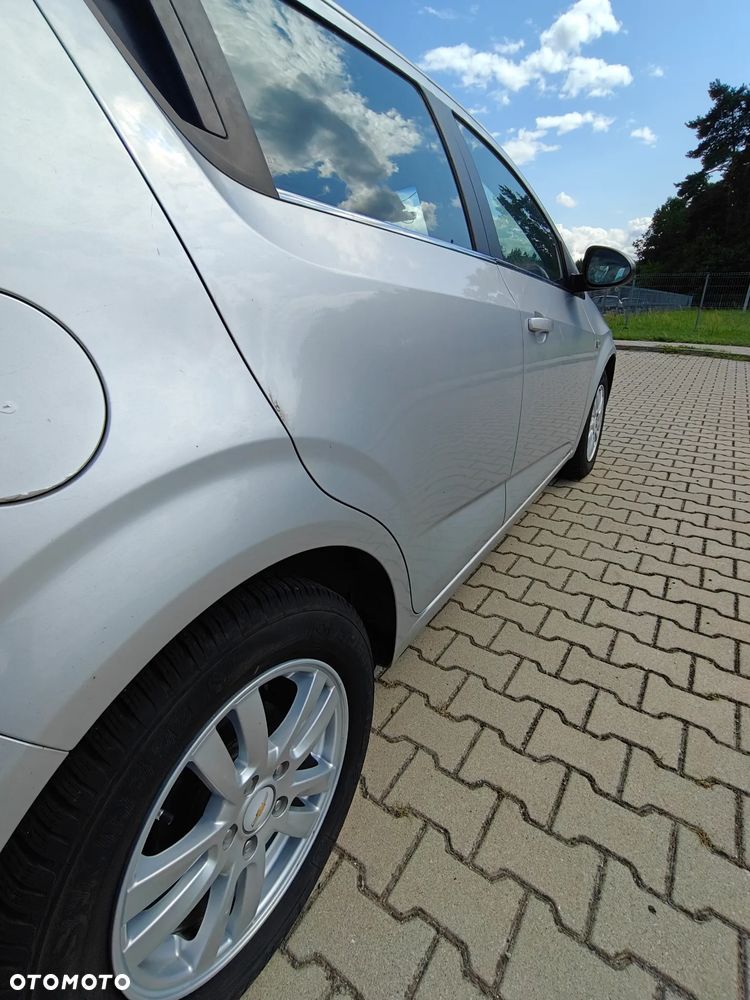 Chevrolet Aveo 1.6 LTZ - 4