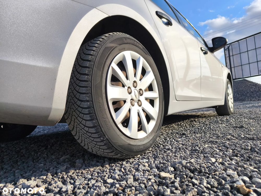 Chevrolet Cruze 1.6 LS - 14