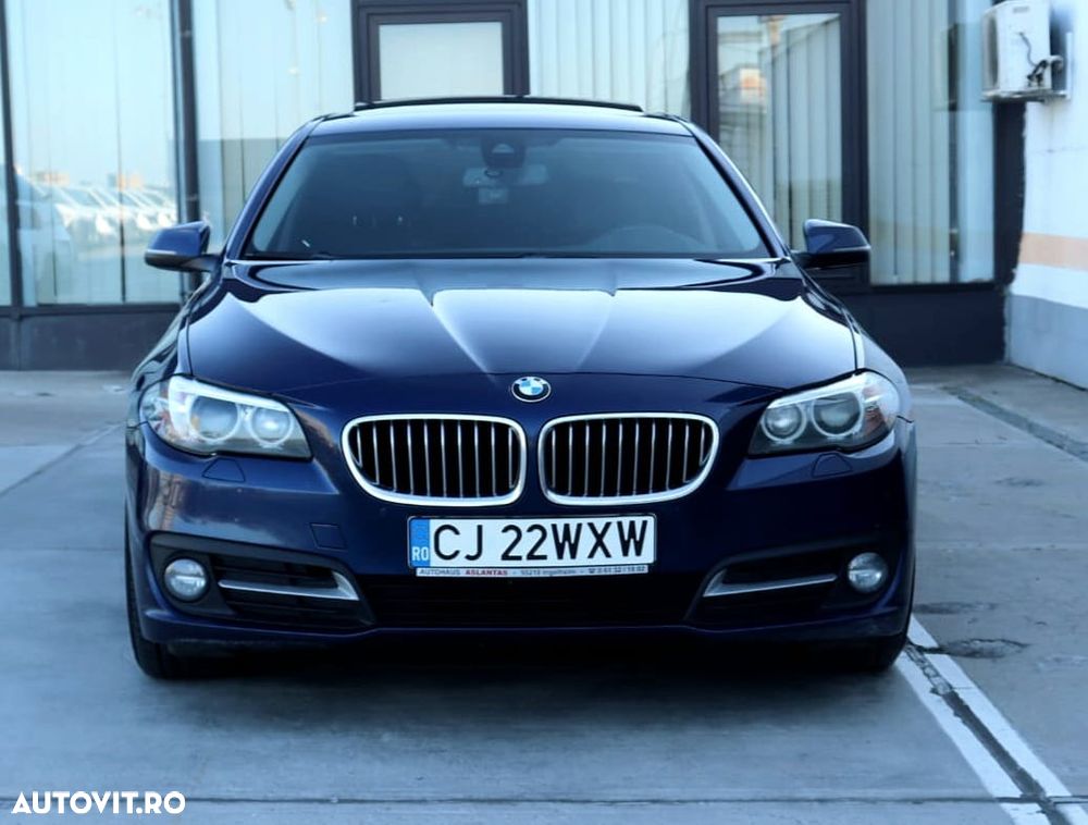 BMW Seria 5 520d xDrive AT - 11