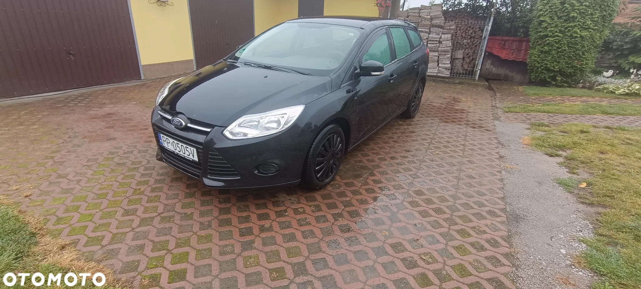 Ford Focus 1.0 EcoBoost Ambiente - 4