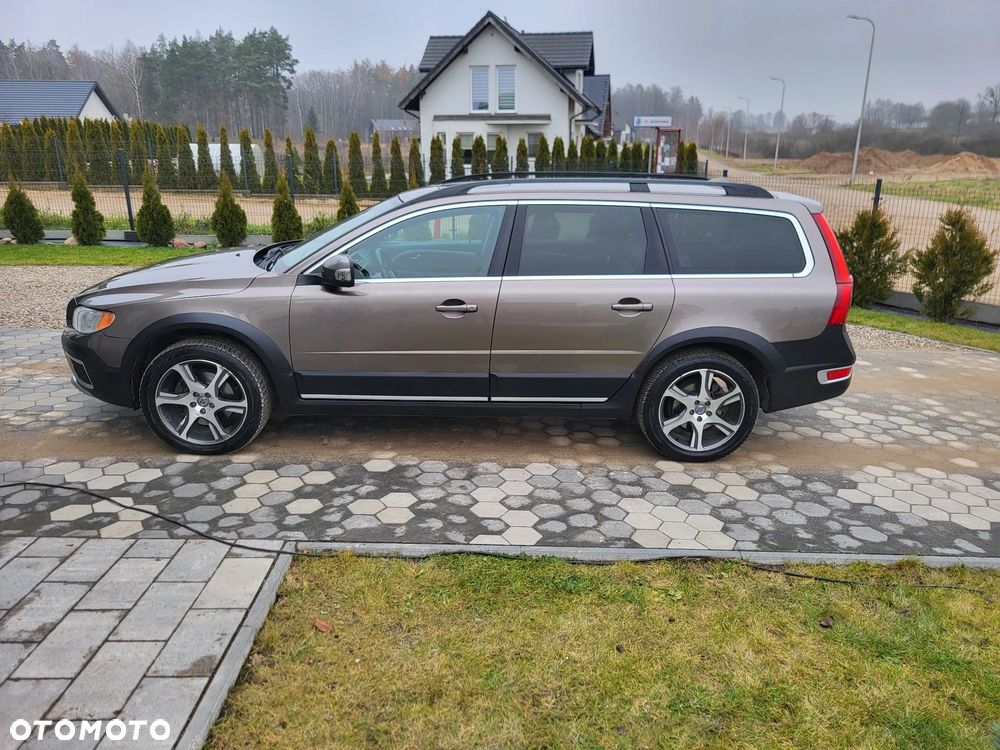 Volvo XC 70 2.4D AWD Summum - 9