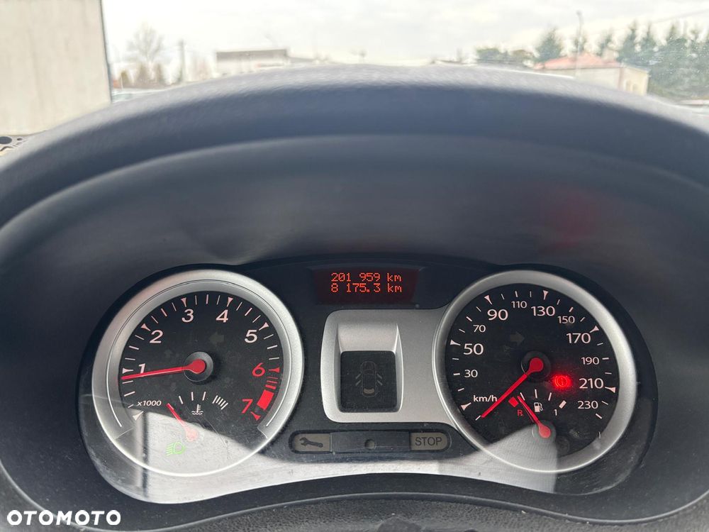 Renault Clio 1.2 16V All Inclusive - 7