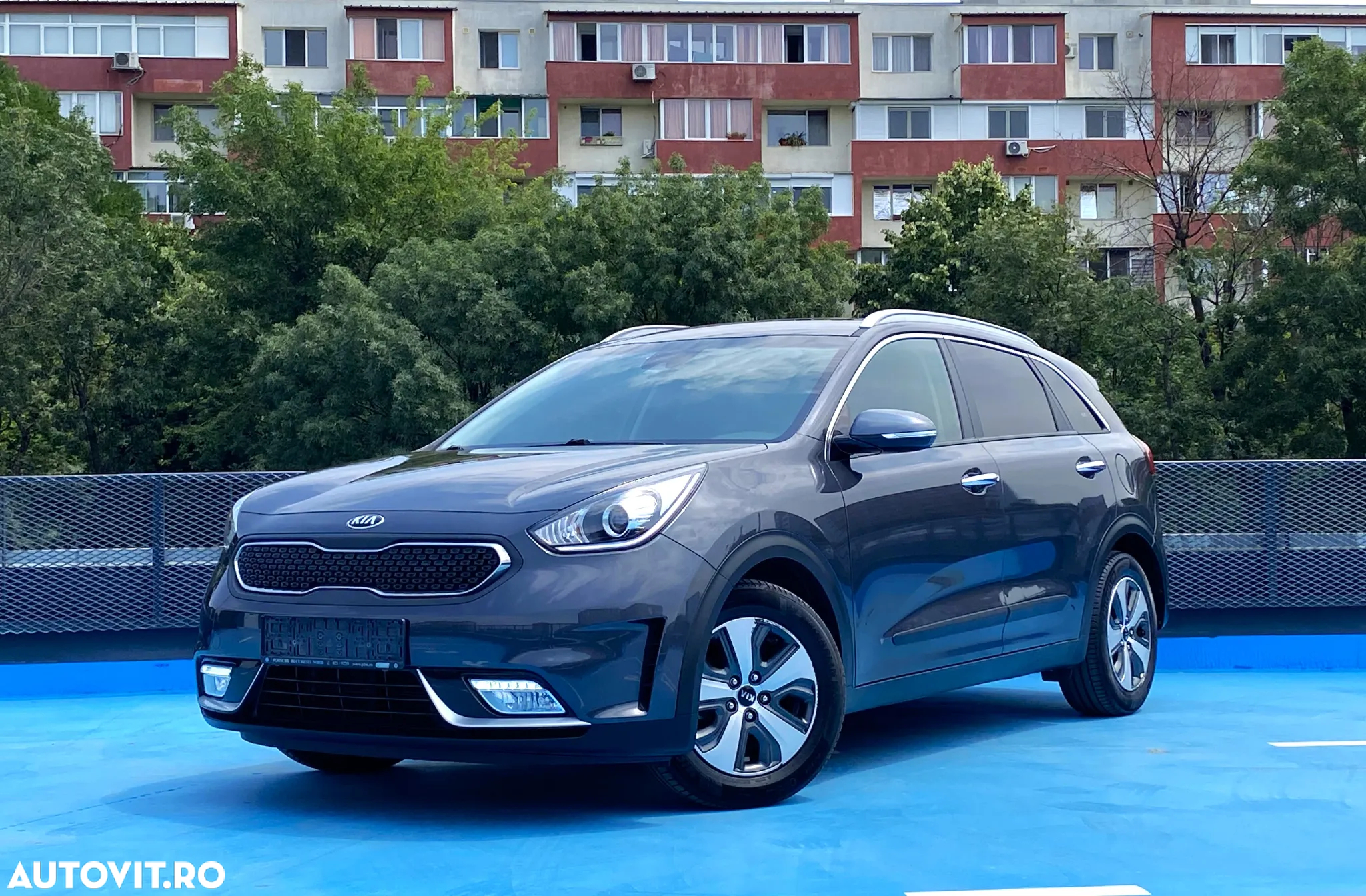 Kia Niro 1.6 GDI HEV 2WD OPF Aut. Edition 7 - 10