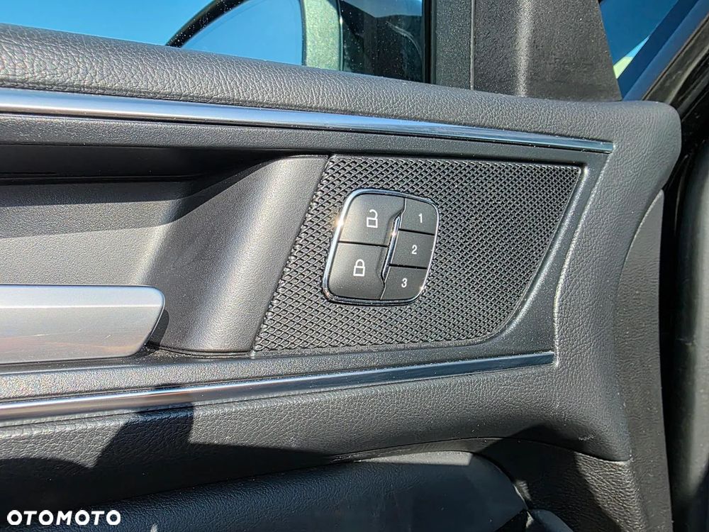 Ford S-Max 2.0 EcoBlue ST-Line - 13