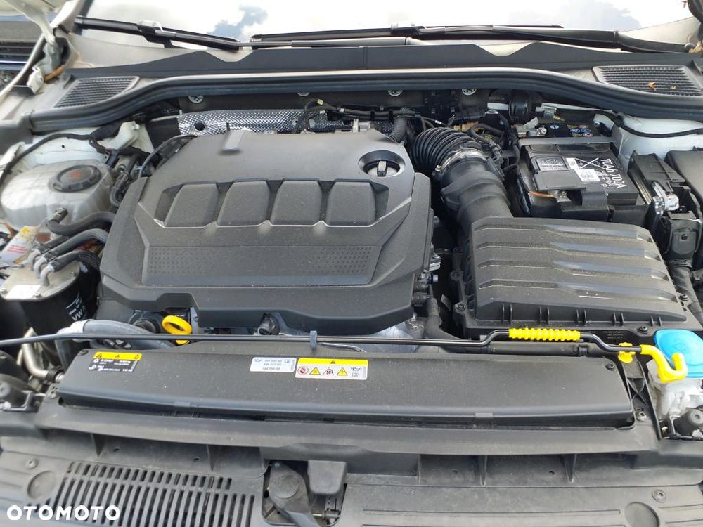 Volkswagen Golf - 7