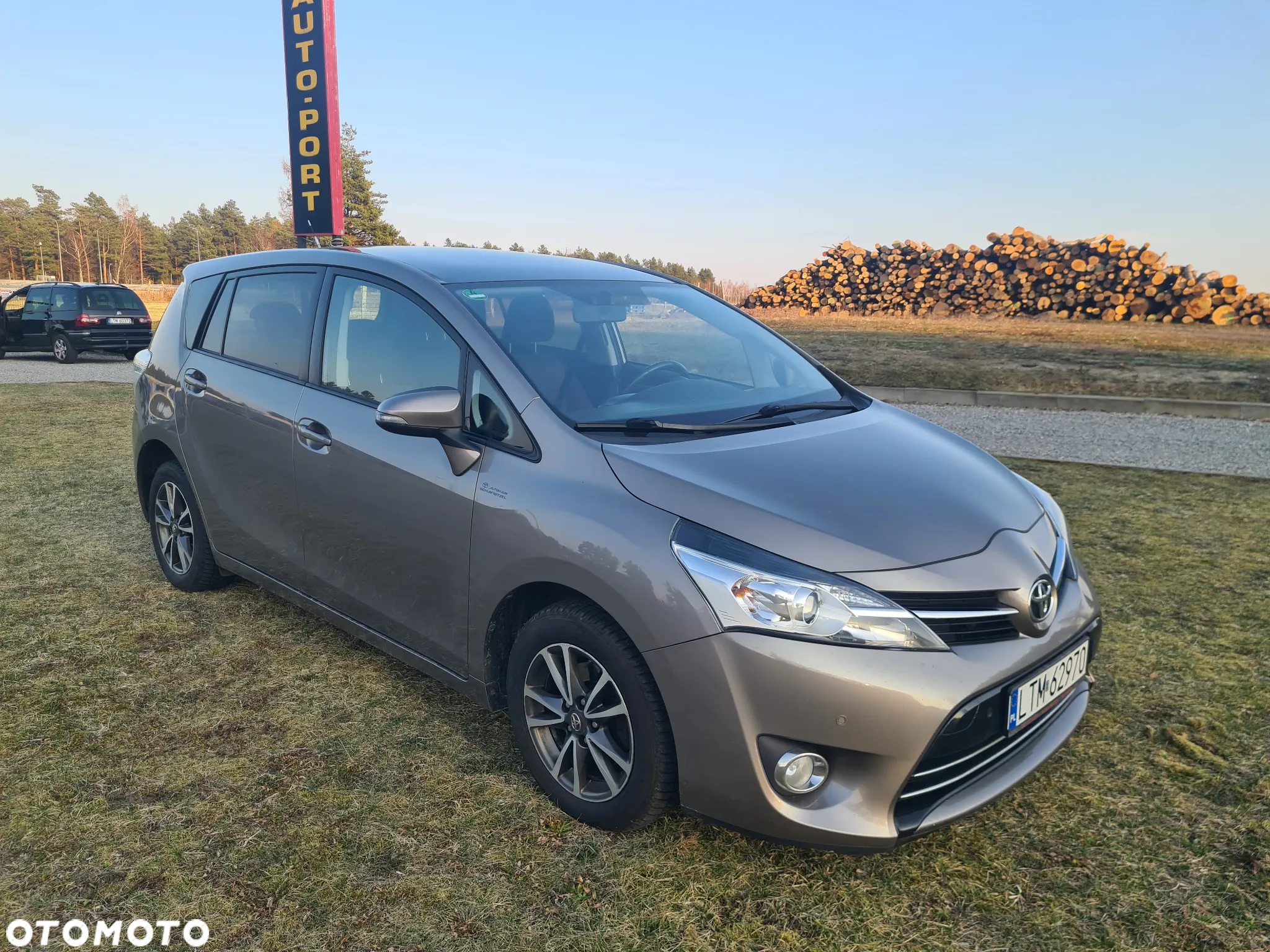 Toyota Verso 1.6 D-4D 5-Sitzer Start/Stop Skyview Edition - 7