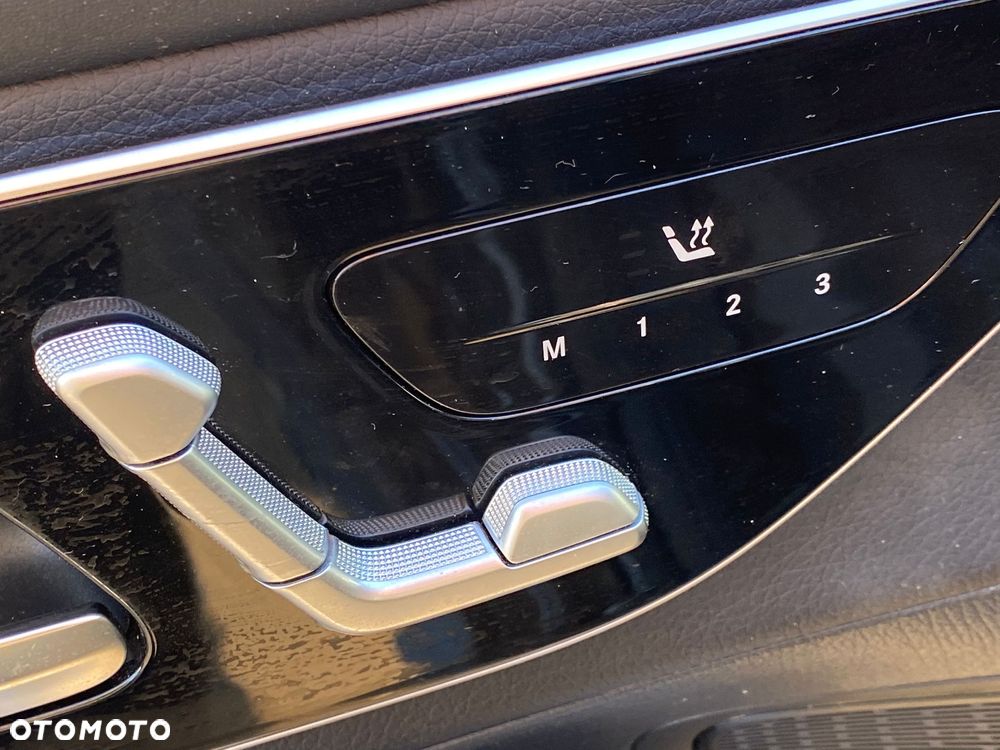 Mercedes-Benz GLC 300 de PHEV 4-Matic AMG Line - 33