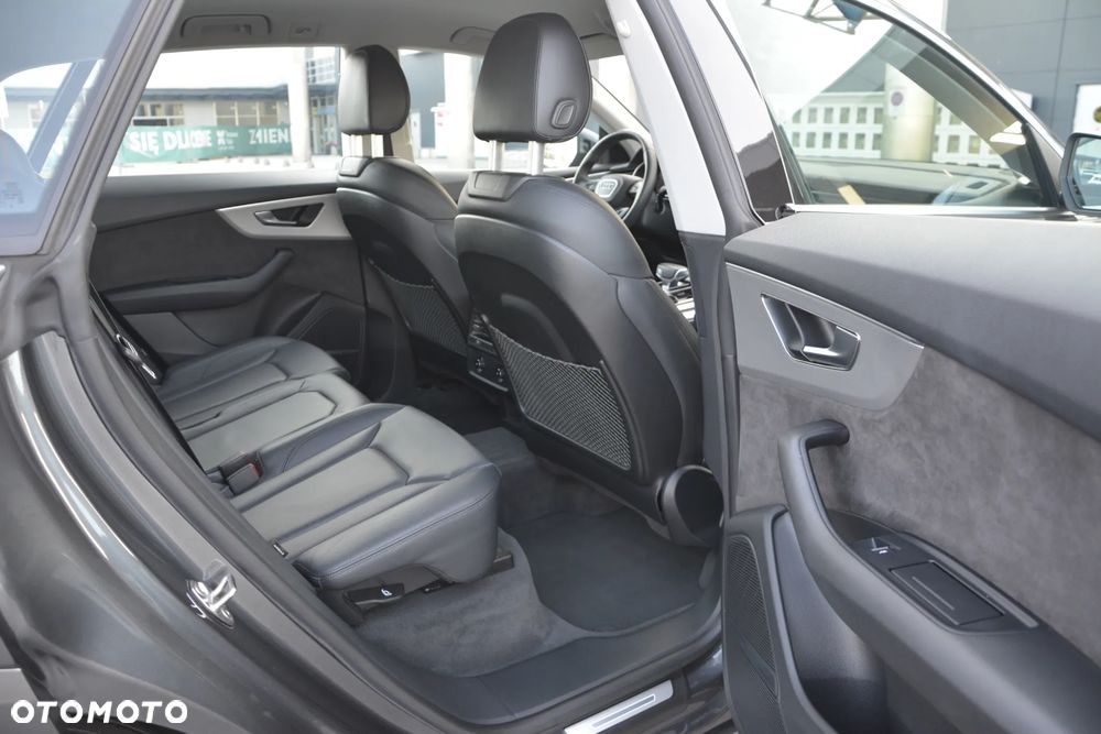 Audi Q8 50 TDI mHEV Quattro Tiptronic - 14