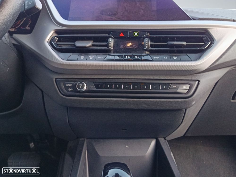 BMW 116 d Corporate Edition Auto - 14