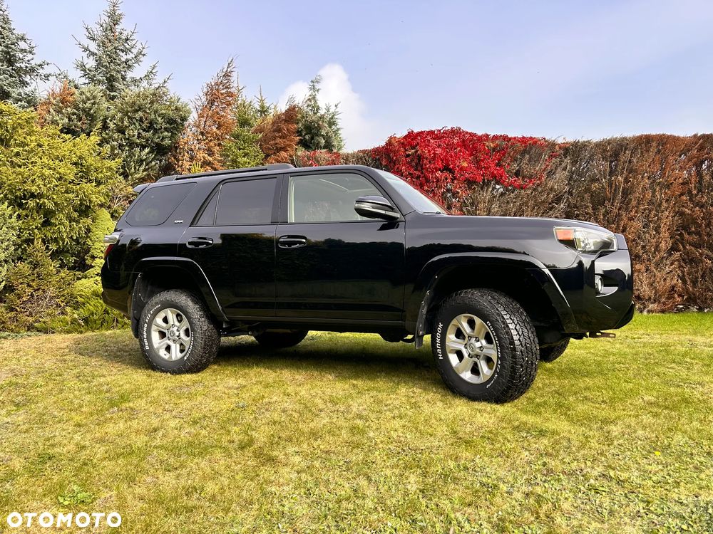 Toyota 4-Runner - 1