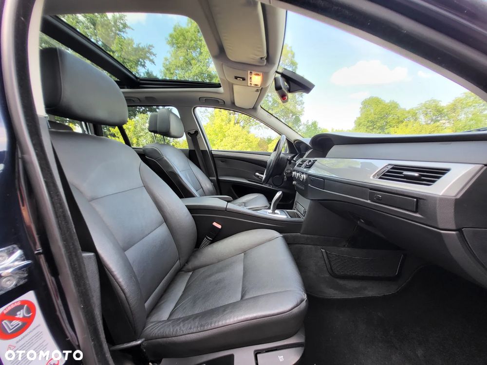 BMW Seria 5 520d - 17