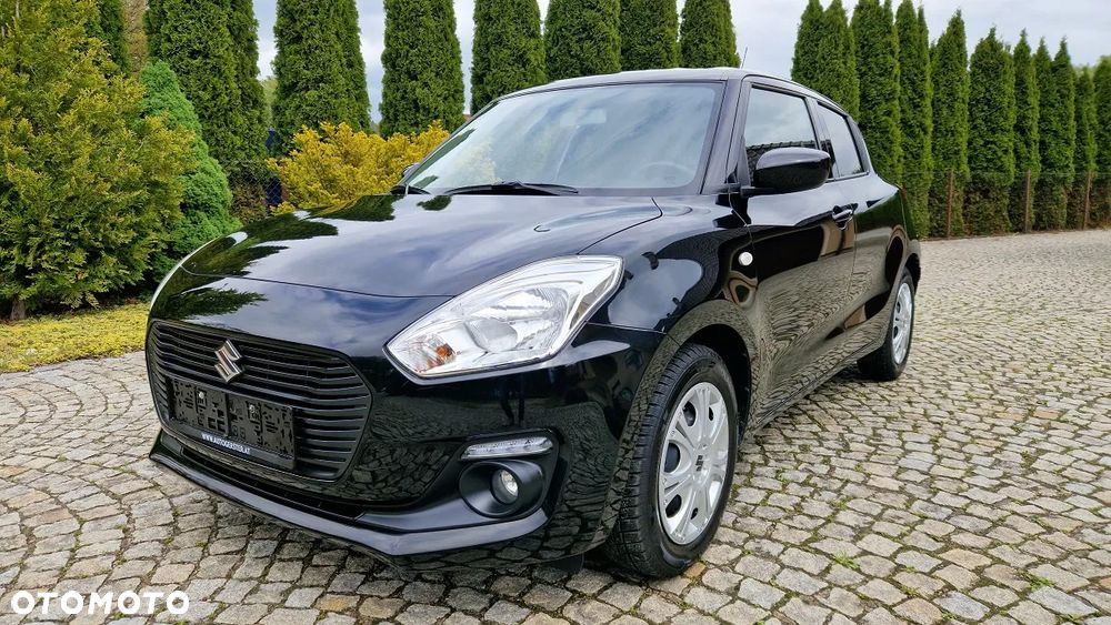 Suzuki Swift 1.2 Premium Plus - 1