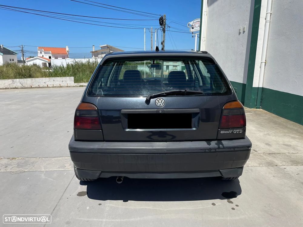 VW Golf 1.9 GTD - 4
