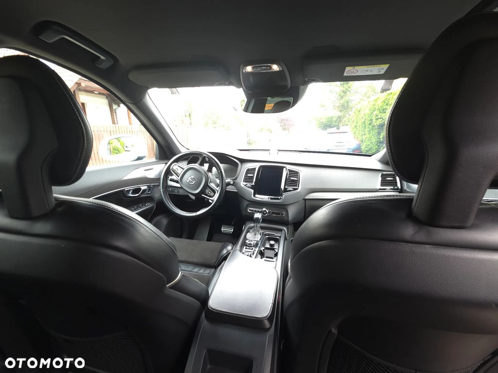 Volvo XC 90 D5 AWD R-Design 7os - 15