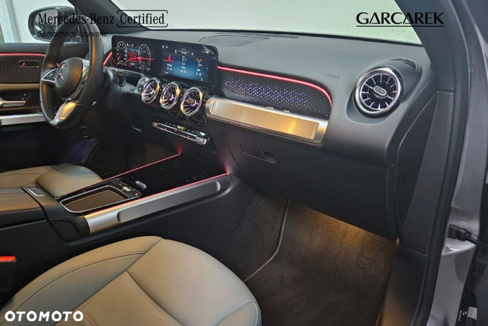 Mercedes-Benz GLB - 20